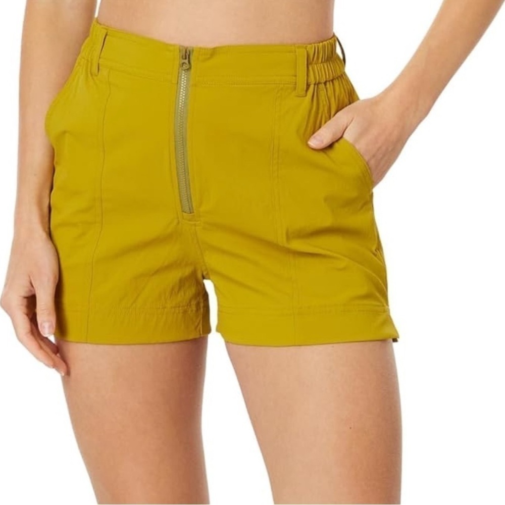 Madewell MWL Zip-Front Tapered Shorts Citrus Lime Size Medium Elastic Waist NEW